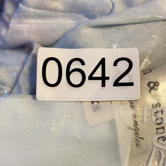 Cloth and Stone Chambray Utility Romper XS Sleeveless Tie Waist vacation coastal - Picture 15 of 16